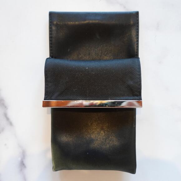 Fendi Black Leather Sunglass Eyeglass Case Pouch Gold Tone Metal Trim Holder - Picture 7 of 8